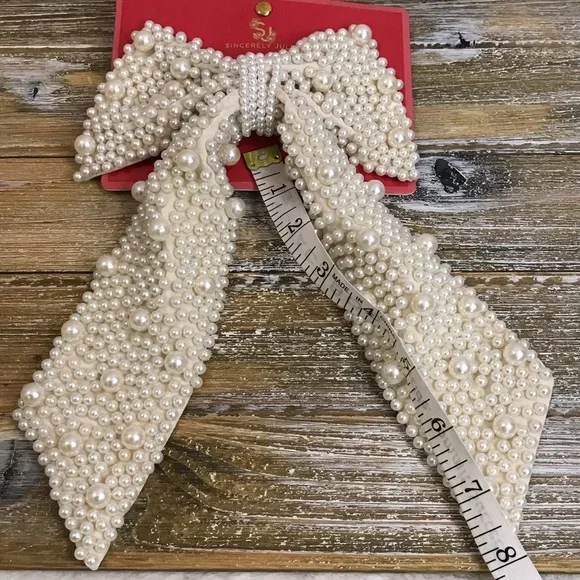 Sincerely Jules Pearl Embellished Bow Hair Clip NEW - Picture 6 of 6